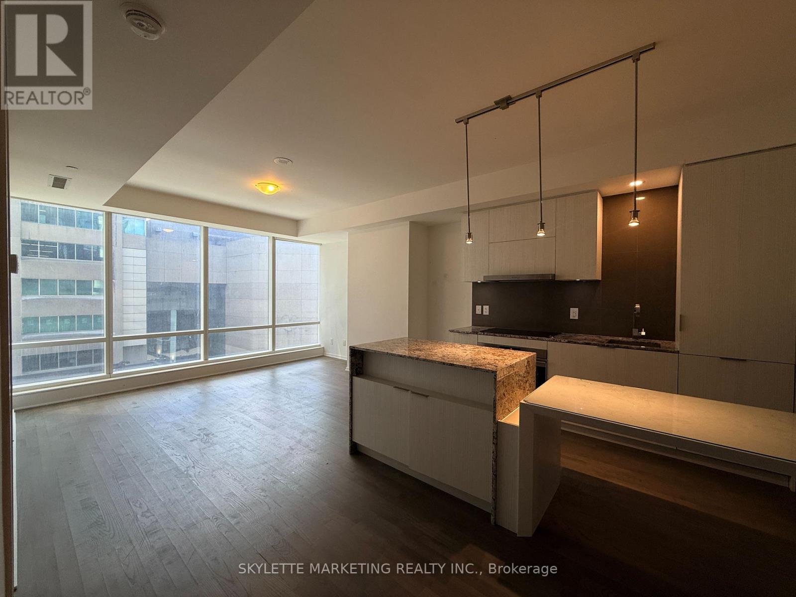 422 - 1 Bloor Street E, Toronto, Ontario  M4W 0A8 - Photo 17 - C12887262