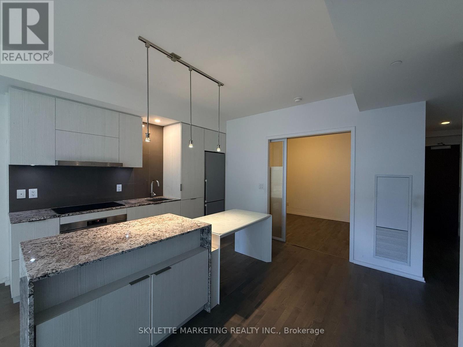 422 - 1 Bloor Street E, Toronto, Ontario  M4W 0A8 - Photo 11 - C12887262