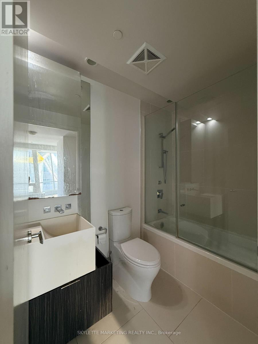 422 - 1 Bloor Street E, Toronto, Ontario  M4W 0A8 - Photo 22 - C12887262