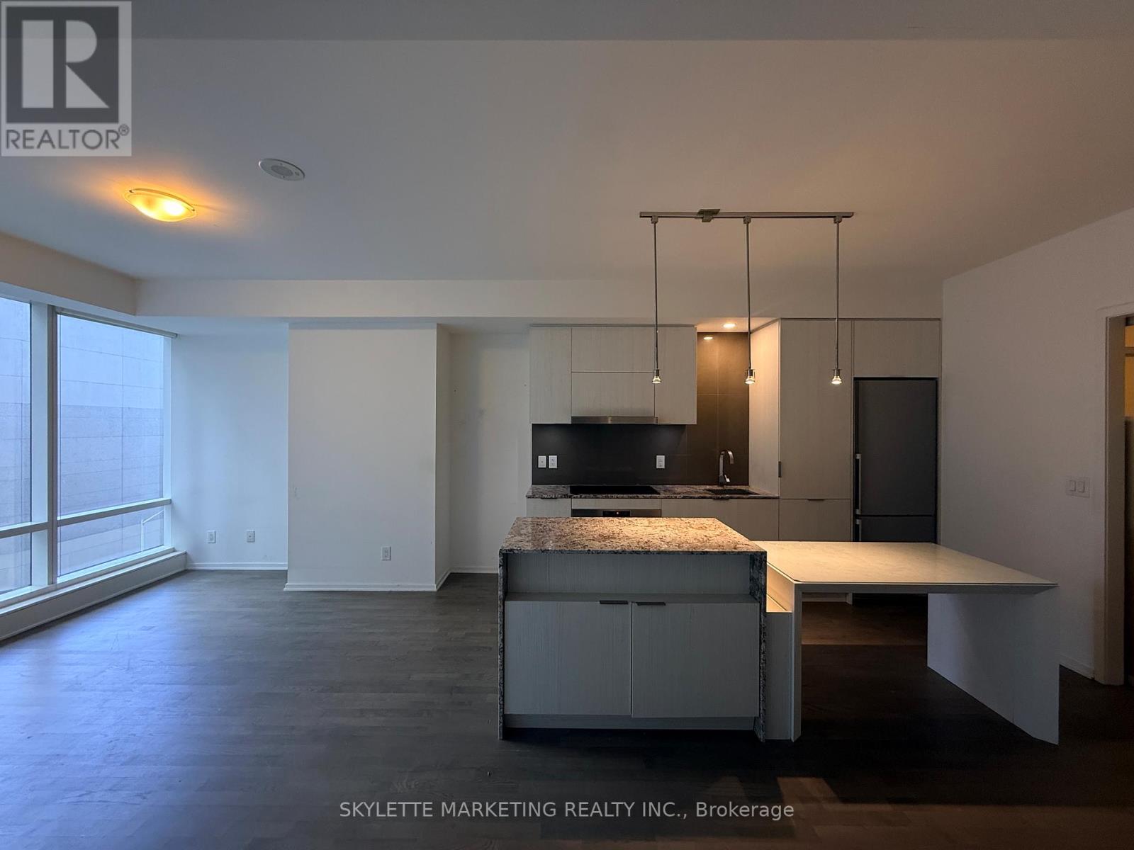 422 - 1 Bloor Street E, Toronto, Ontario  M4W 0A8 - Photo 9 - C12887262