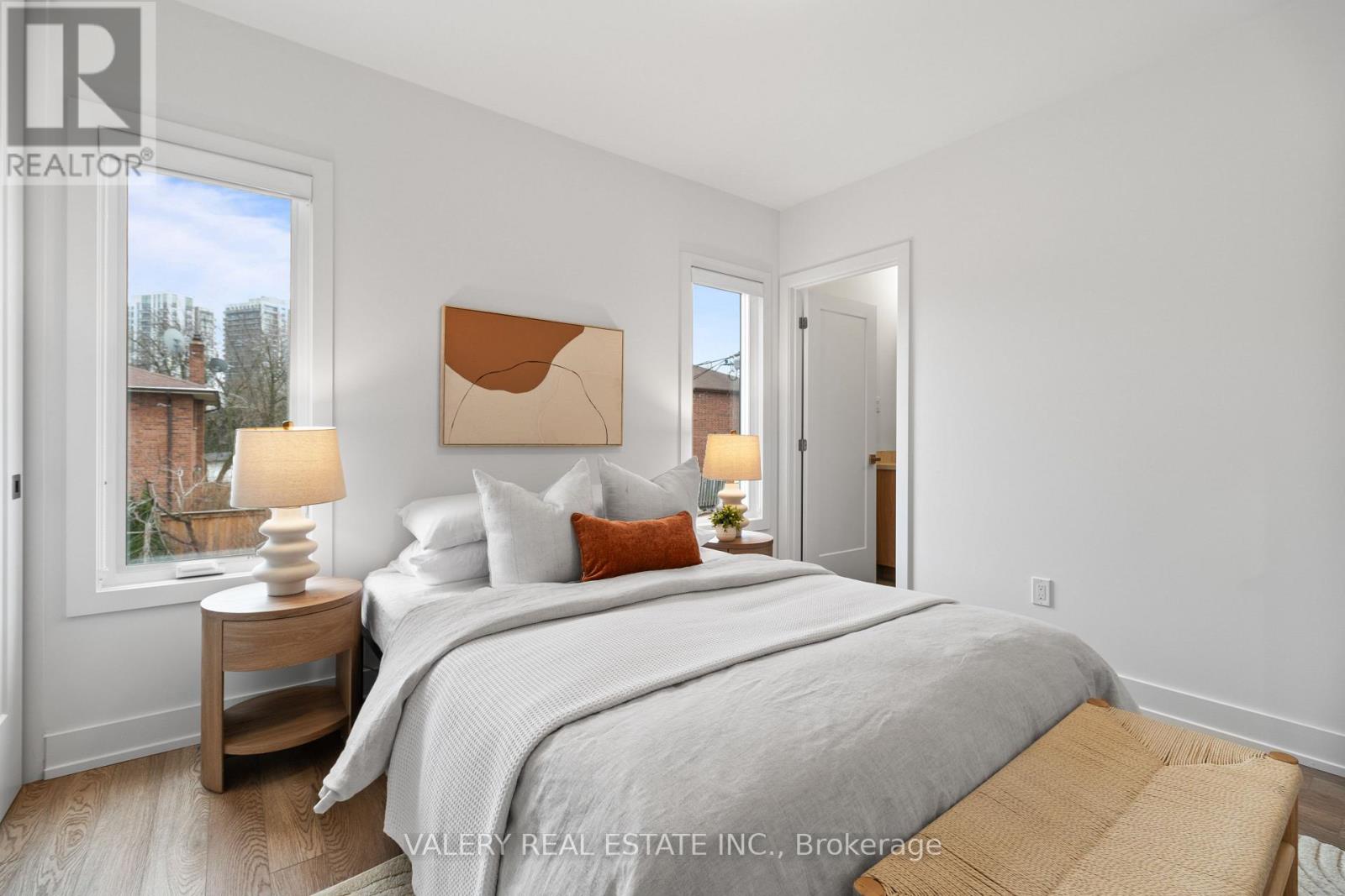 5 - 15 Acorn Avenue, Toronto, Ontario  M9B 3P7 - Photo 13 - W13114276