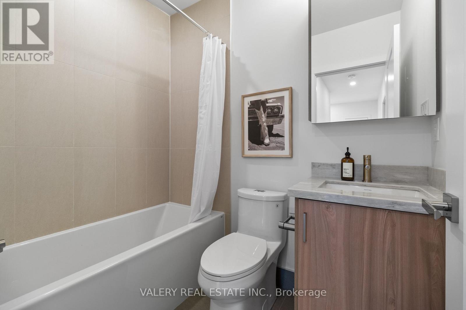 5 - 15 Acorn Avenue, Toronto, Ontario  M9B 3P7 - Photo 19 - W13114276