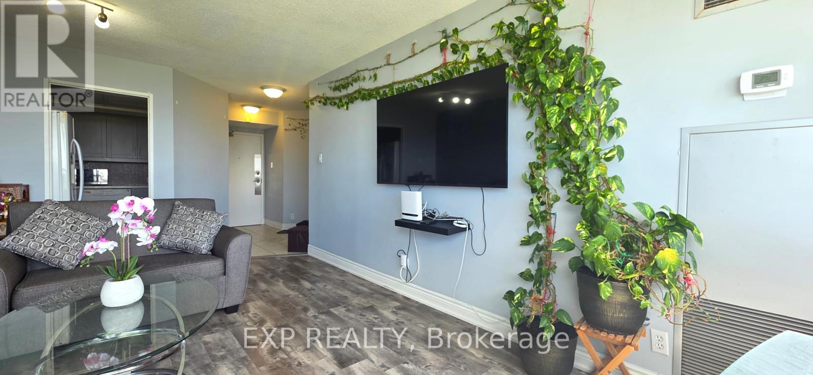 621 - 6 Humberline Drive, Toronto, Ontario  M9W 6X8 - Photo 5 - W13114286