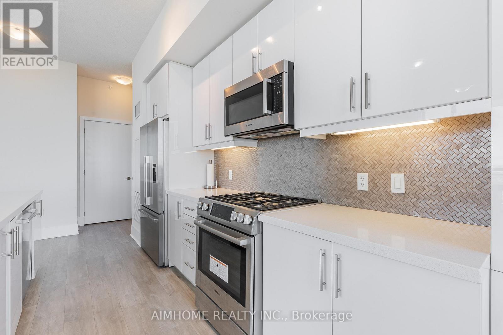 4604 - 3975 Grand Park Drive, Mississauga, Ontario  L5B 0K4 - Photo 11 - W13114292