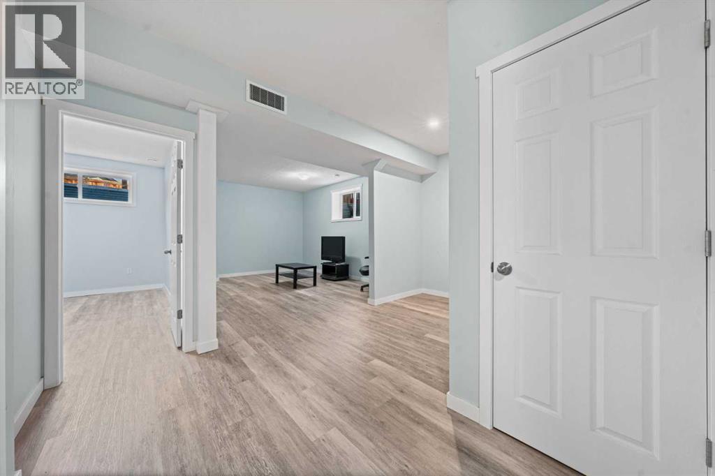 529 Saddlelake Drive Ne, Calgary, Alberta  T3J 0R8 - Photo 35 - A2300445