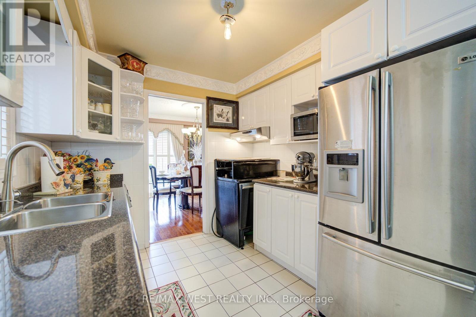 11 Danilack Court, Toronto, Ontario  M1V 4L8 - Photo 41 - E13112330