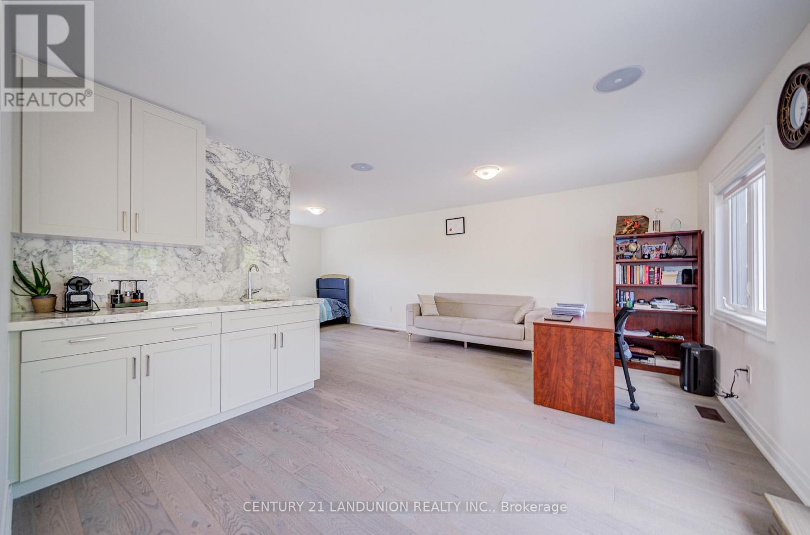 121 Milky Way Drive, Richmond Hill, Ontario  L4C 4L9 - Photo 36 - N13113664