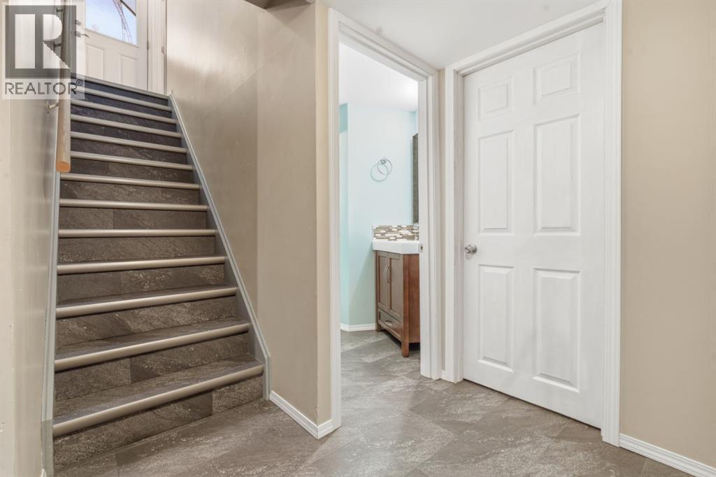 1703 110 Avenue Sw, Calgary, Alberta  T2W 0E4 - Photo 31 - A2310314