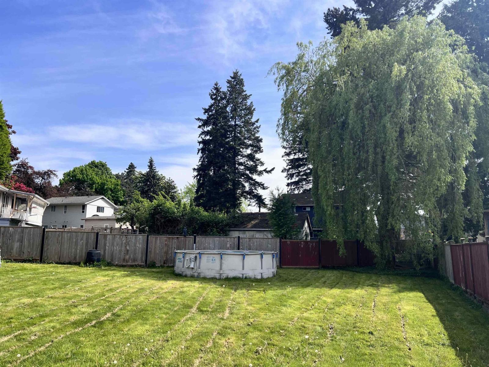 10837 145 A Street, Surrey, British Columbia V3R 3S2 - Photo 10 - R3120396
