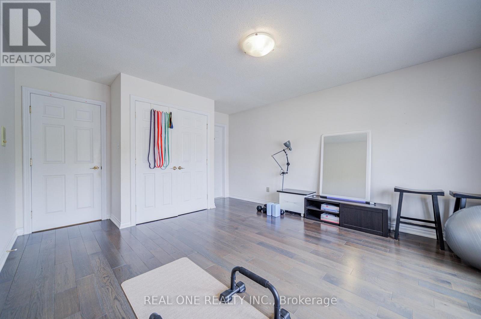 261 Mckee Avenue, Toronto, Ontario  M2N 4E2 - Photo 23 - C13112014