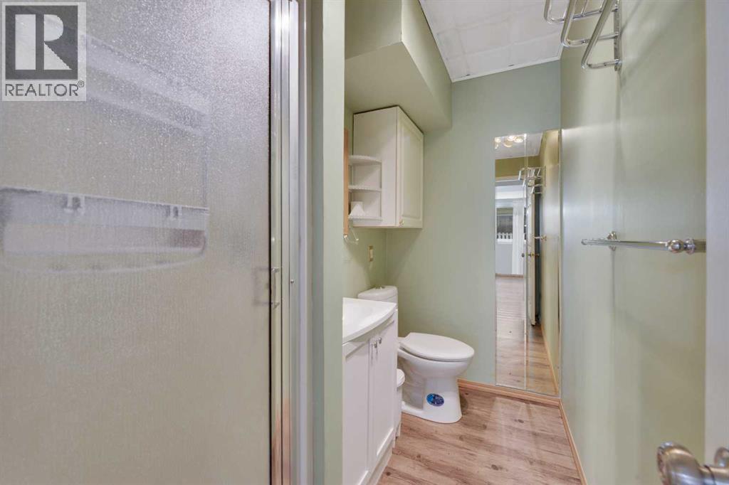 3905 51a Street, Red Deer, Alberta  T4N 1A6 - Photo 11 - A2299931