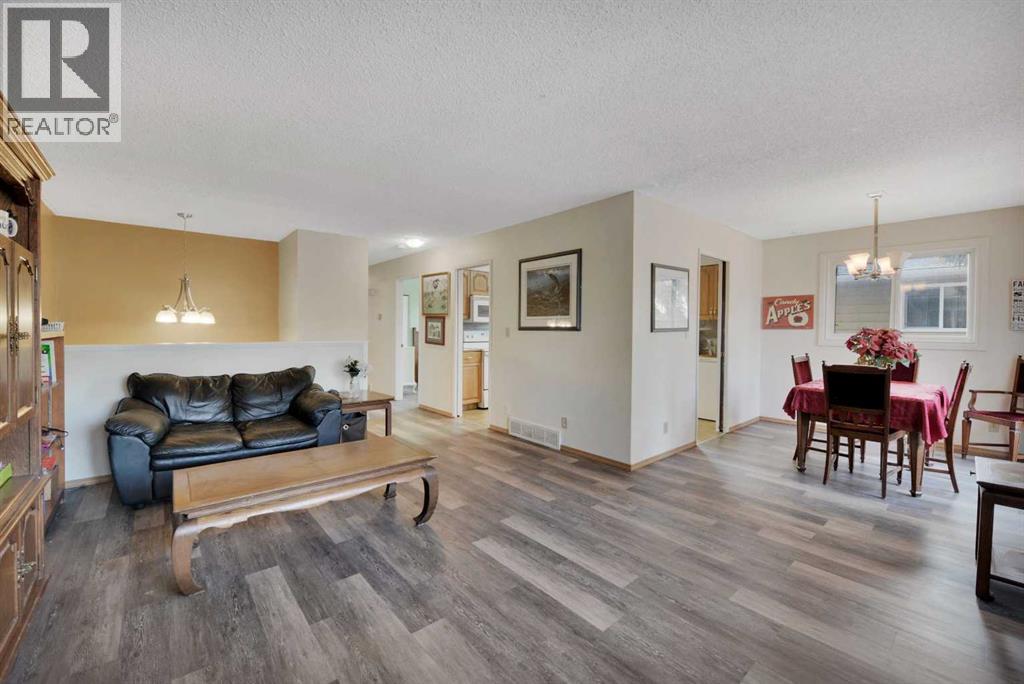 3905 51a Street, Red Deer, Alberta  T4N 1A6 - Photo 17 - A2299931