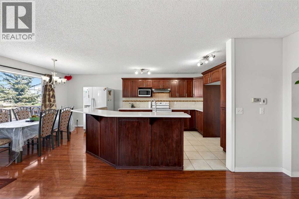 110 Martha's Haven Green Ne, Calgary, Alberta  T3J 3X5 - Photo 18 - A2306441
