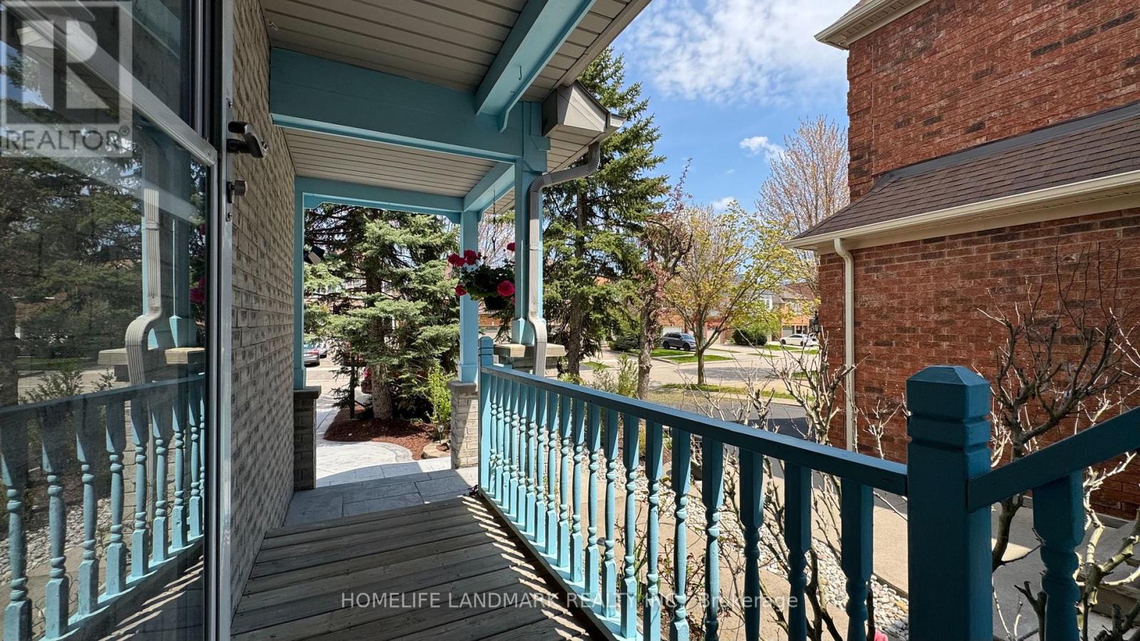 5812 Dalebrook Crescent, Mississauga, Ontario  L5M 5R7 - Photo 3 - W13097702