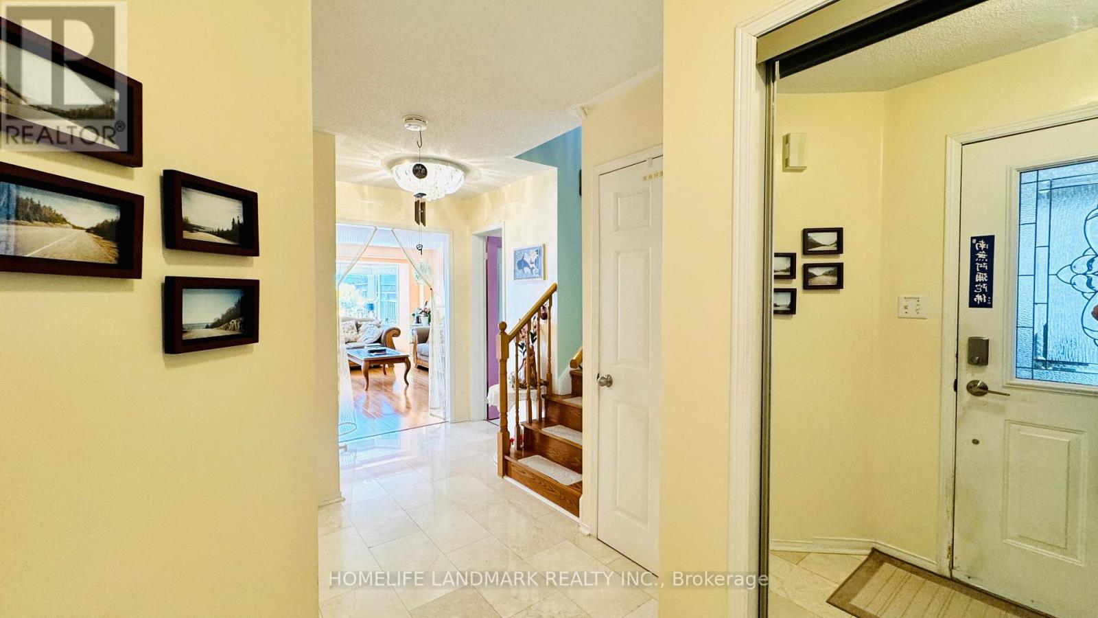 5812 Dalebrook Crescent, Mississauga, Ontario  L5M 5R7 - Photo 4 - W13097702