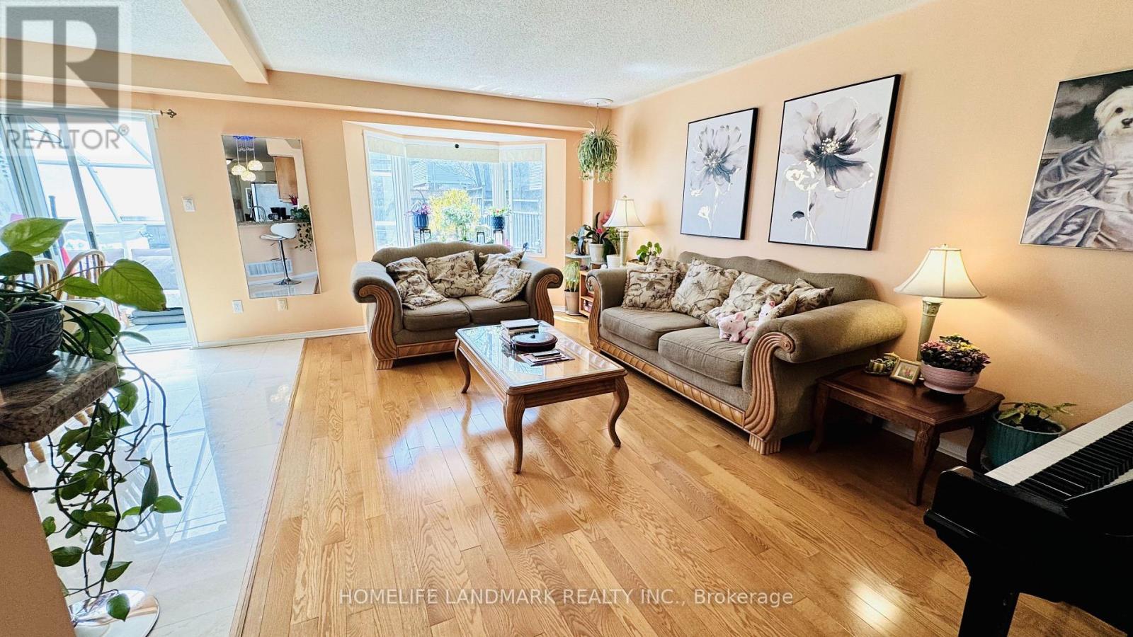 5812 Dalebrook Crescent, Mississauga, Ontario  L5M 5R7 - Photo 8 - W13097702