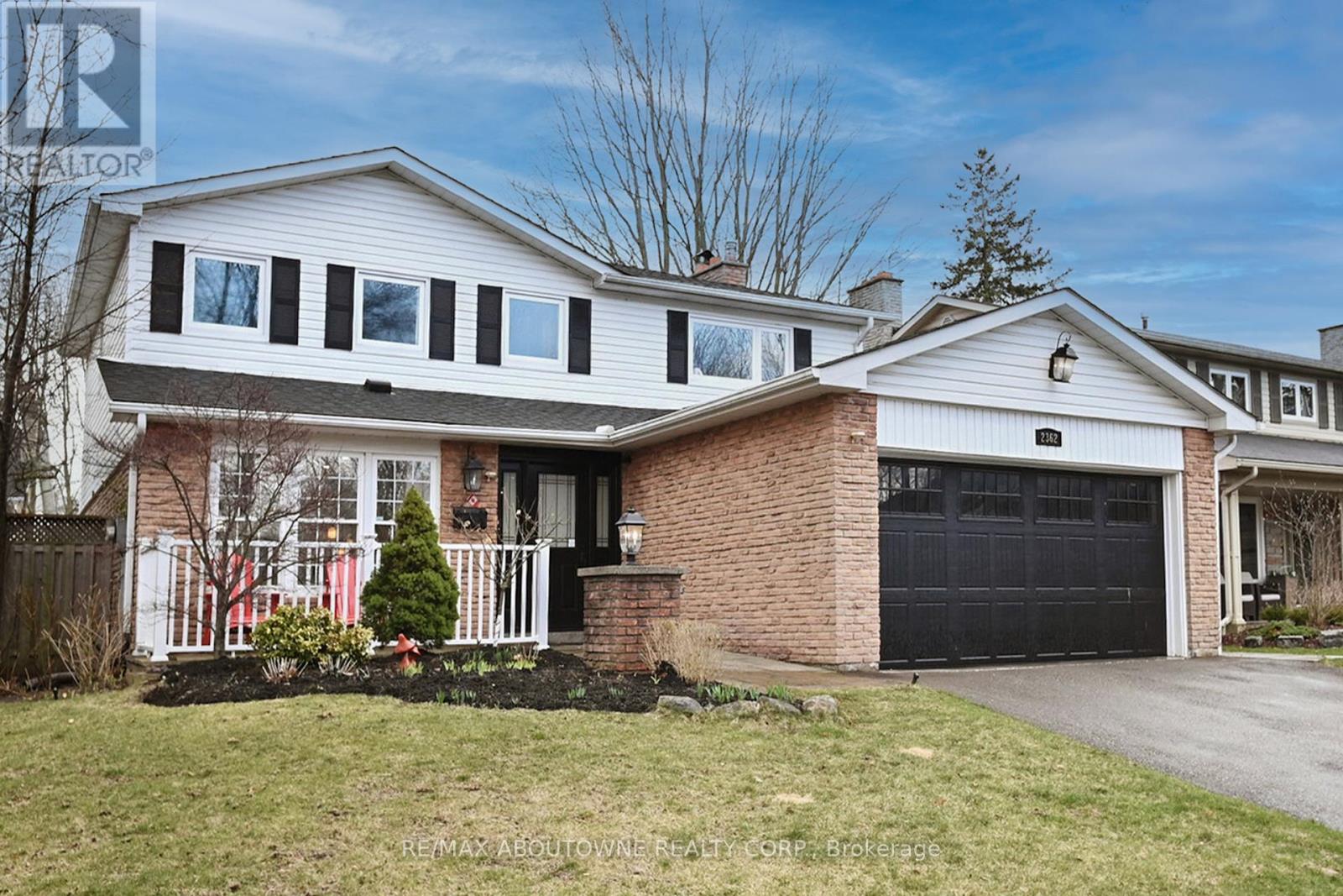 2362 CANSO ROAD, Oakville, Ontario