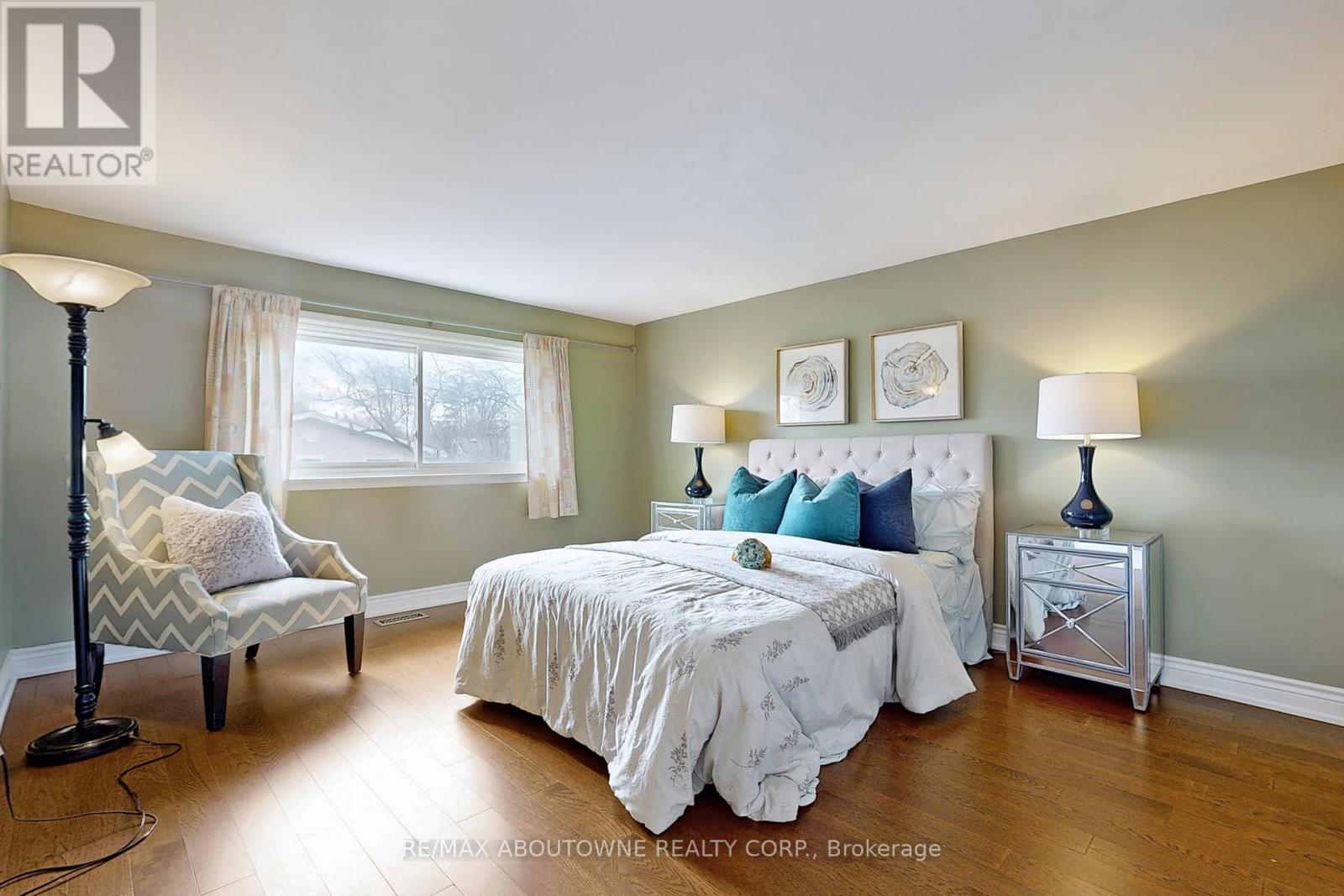 2362 Canso Road, Oakville, Ontario  L6J 5W6 - Photo 28 - W13114328