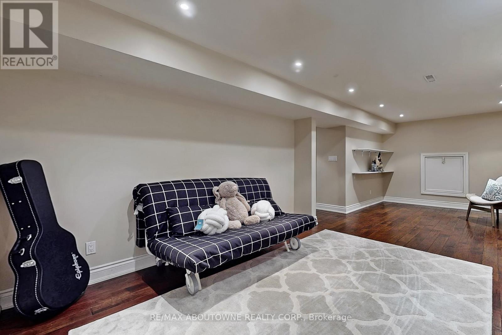 2362 Canso Road, Oakville, Ontario  L6J 5W6 - Photo 34 - W13114328