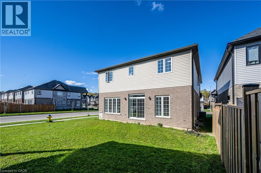 745 Wood Lily Street, Waterloo, Ontario  N2V 0C3 - Photo 38 - 40828846