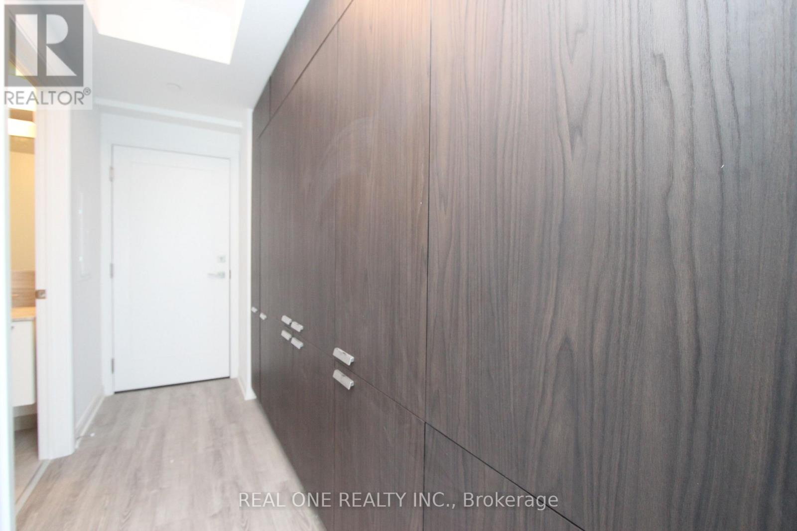 4001 - 50 Charles Street E, Toronto, Ontario  M4Y 0C3 - Photo 2 - C13114354