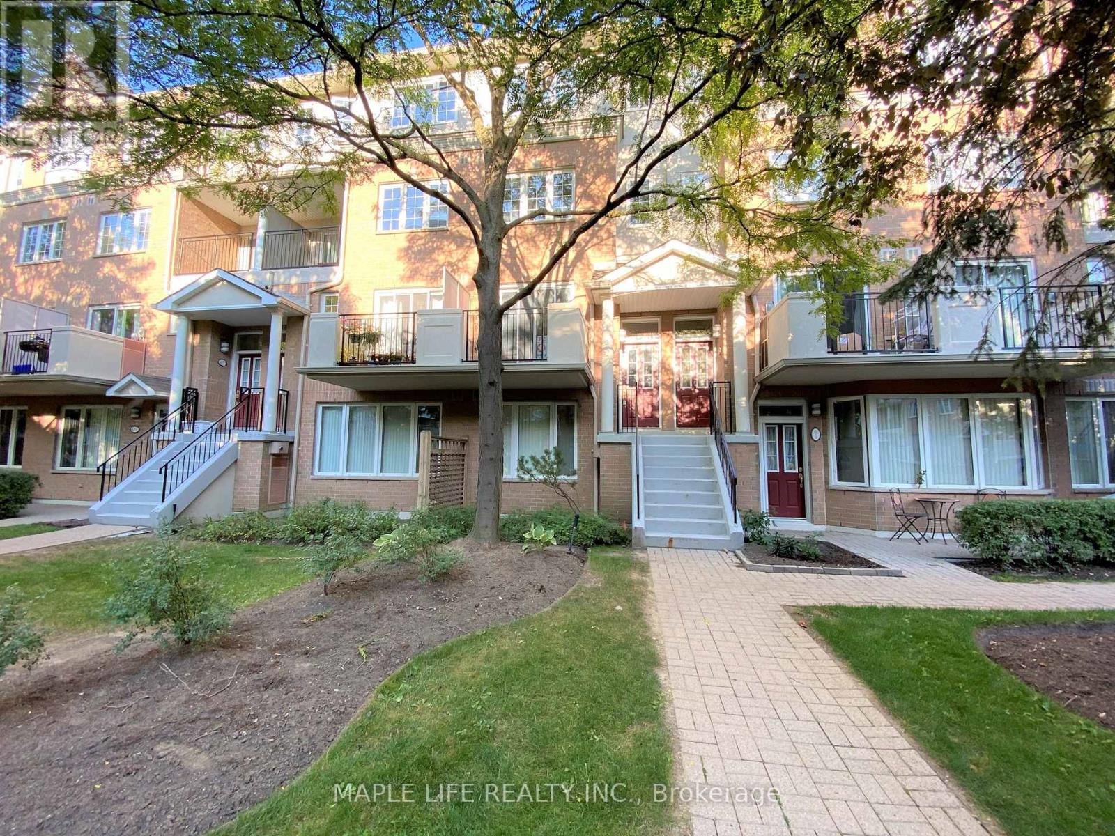 623 GRANDVIEW WAY, Toronto, Ontario