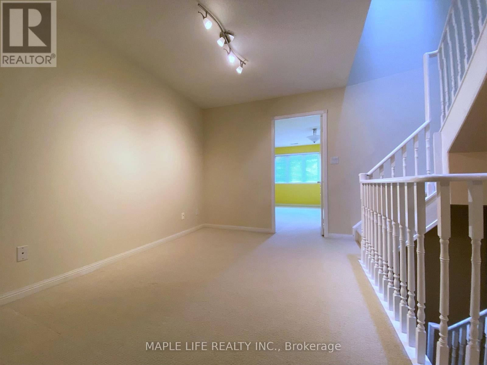 623 Grandview Way, Toronto, Ontario  M2N 6V4 - Photo 9 - C13114366