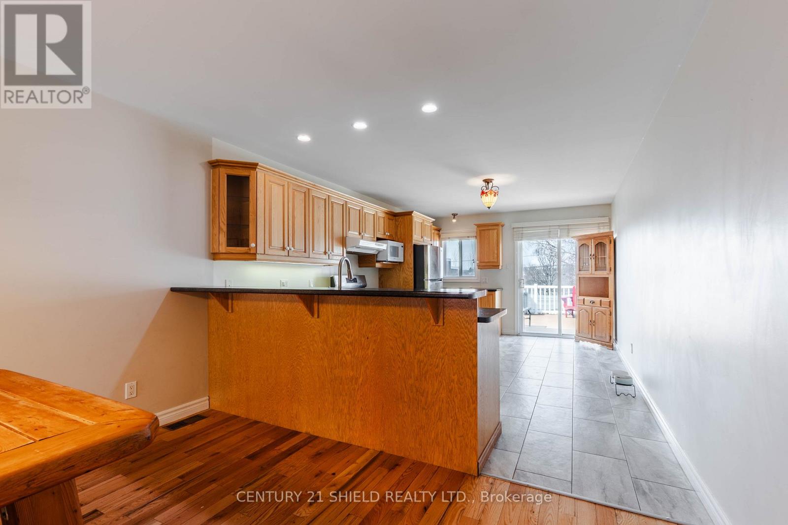127 Hemlock Crescent, Cornwall, Ontario  K6H 7L7 - Photo 13 - X12984572