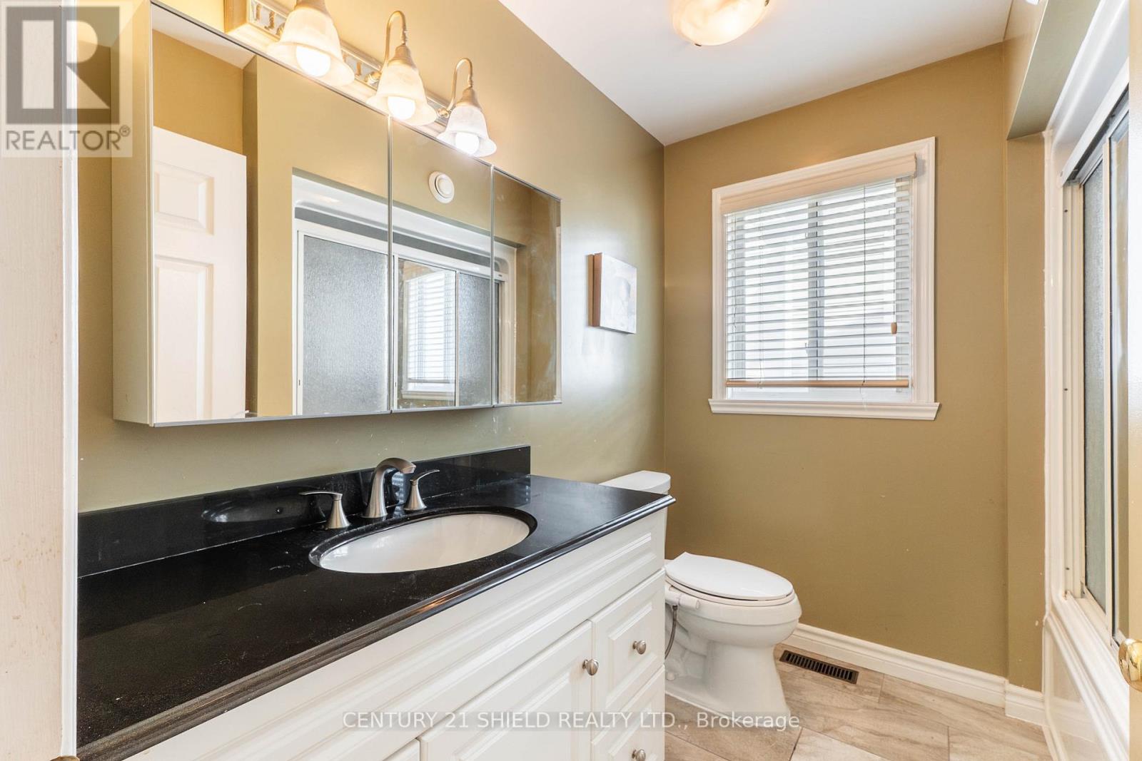 127 Hemlock Crescent, Cornwall, Ontario  K6H 7L7 - Photo 19 - X12984572