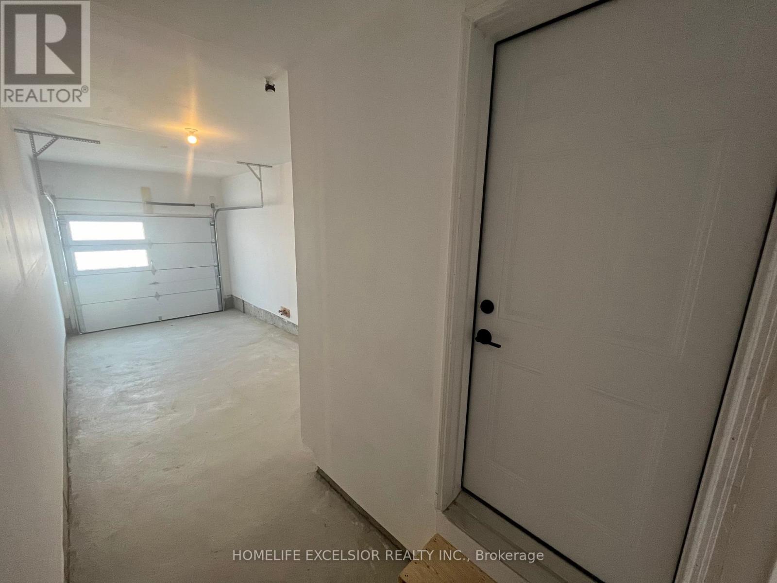 974 Crowsnest Hollow, Pickering, Ontario  L1X 0P4 - Photo 12 - E13114372