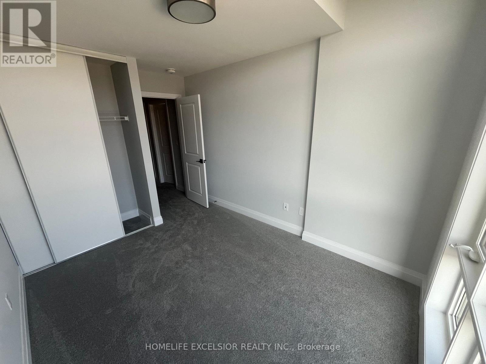 974 Crowsnest Hollow, Pickering, Ontario  L1X 0P4 - Photo 22 - E13114372