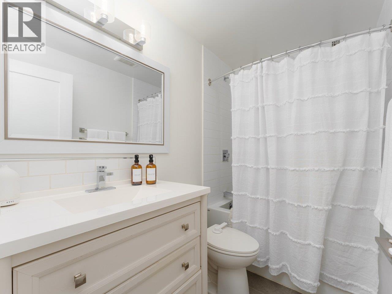 103 127 E 4th Street, North Vancouver, British Columbia  V7L 1H7 - Photo 24 - R3122277