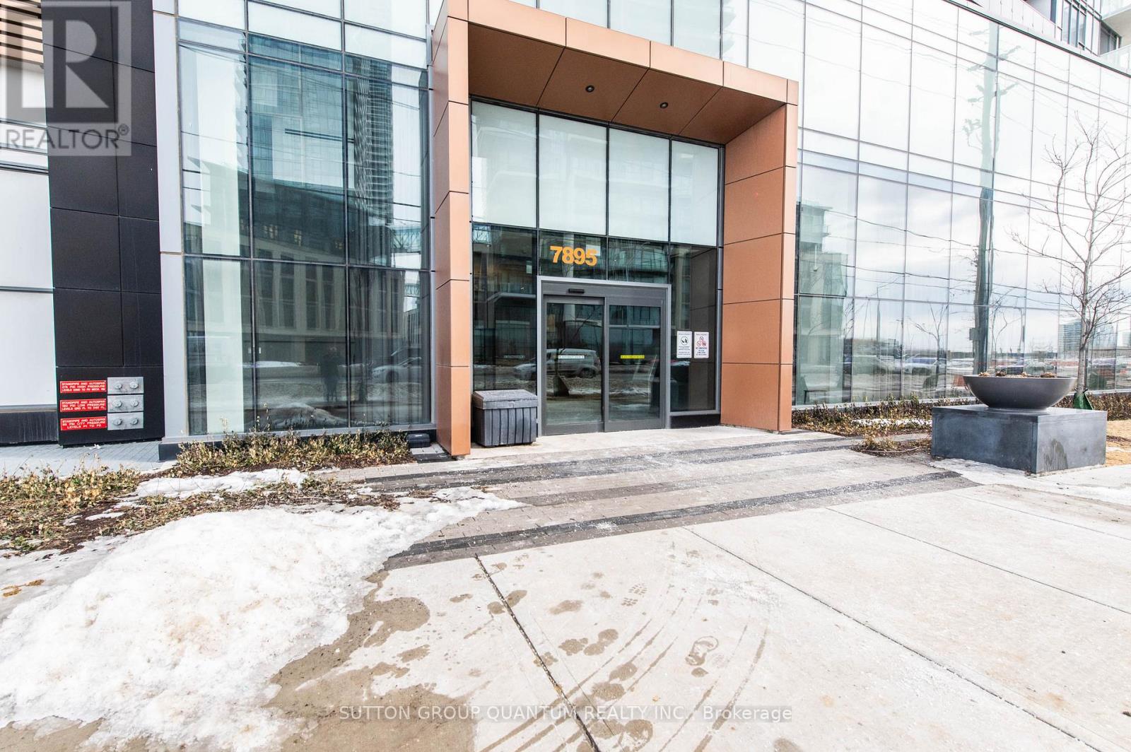 1712 - 7895 Jane Street, Vaughan (Concord), Ontario  L4K 0K2 - Photo 2 - N13114386