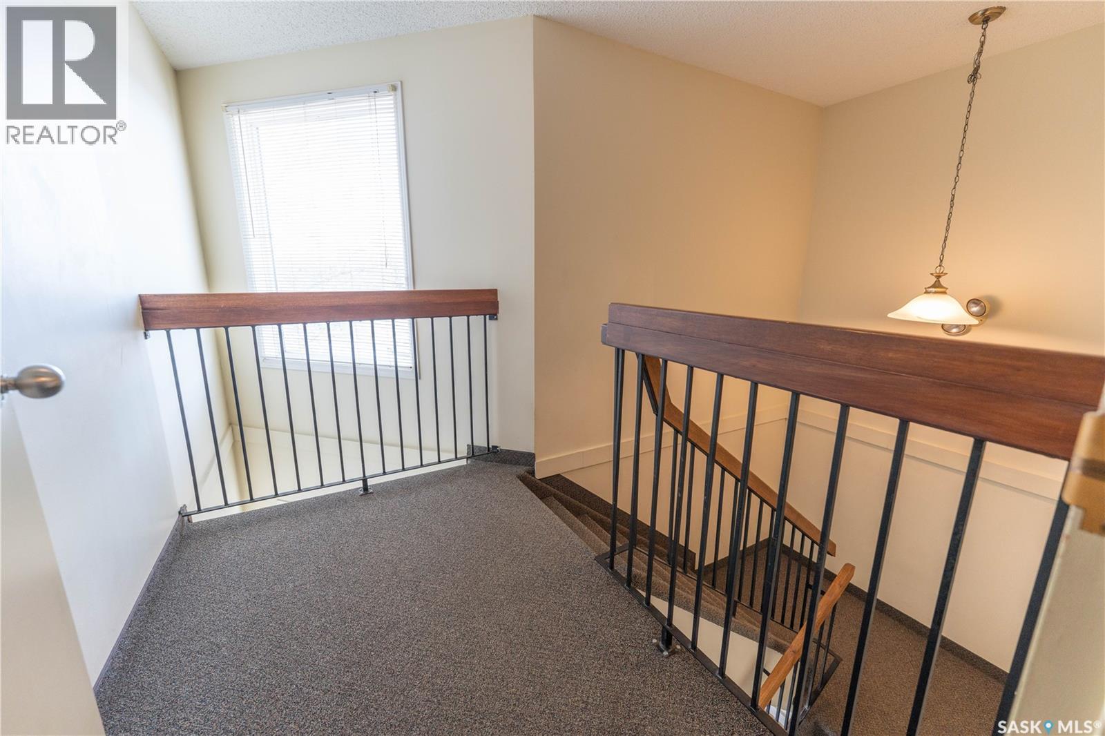 303 302 Tait Crescent, Saskatoon, Saskatchewan  S7H 5L2 - Photo 6 - SK035583