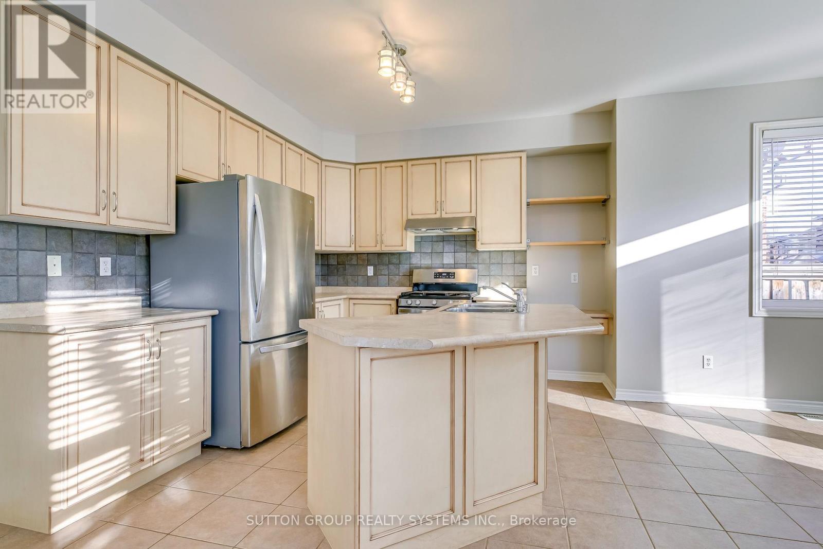 2132 Pine Glen Road, Oakville, Ontario  L6M 5B4 - Photo 15 - W13114352