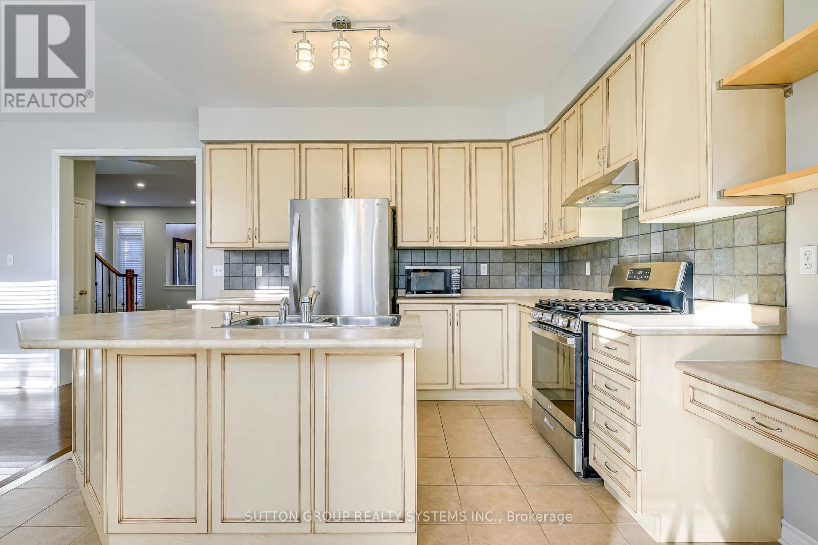 2132 Pine Glen Road, Oakville, Ontario  L6M 5B4 - Photo 17 - W13114352