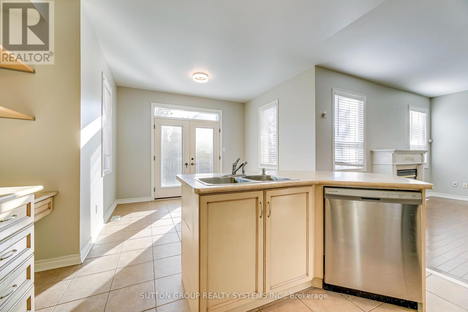 2132 Pine Glen Road, Oakville, Ontario  L6M 5B4 - Photo 19 - W13114352