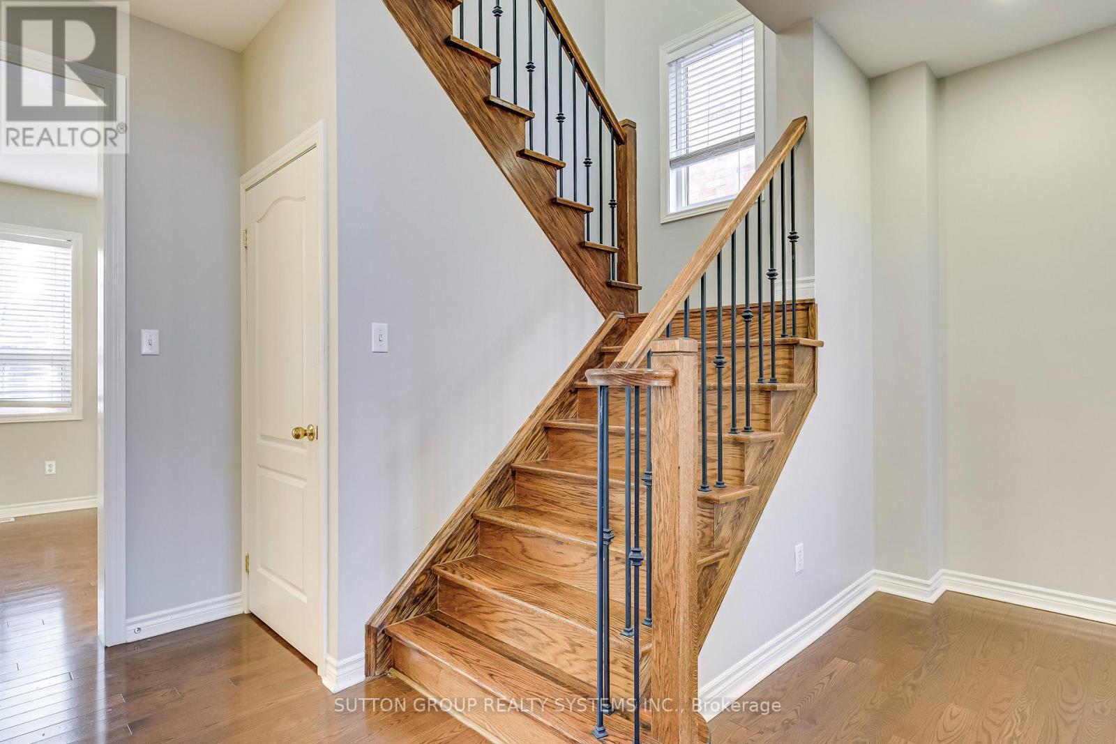 2132 Pine Glen Road, Oakville, Ontario  L6M 5B4 - Photo 25 - W13114352