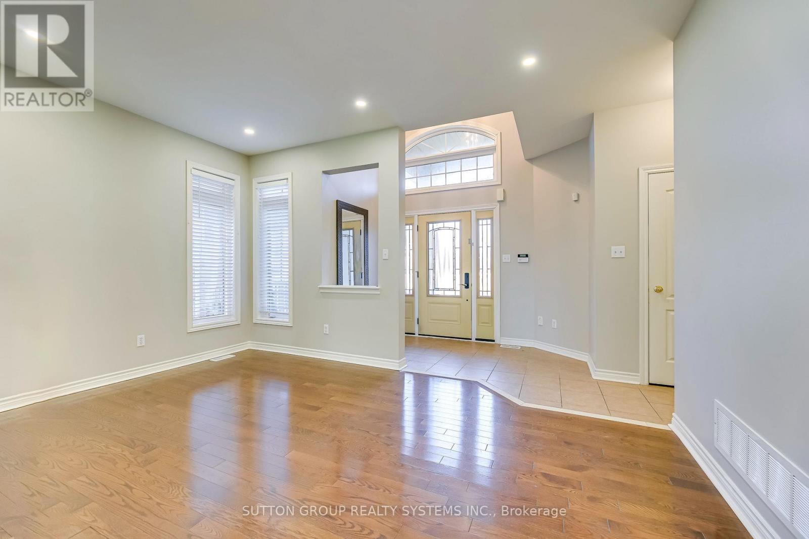 2132 Pine Glen Road, Oakville, Ontario  L6M 5B4 - Photo 7 - W13114352