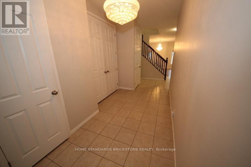 281 Sweet Gale Street, Waterloo, Ontario  N2V 0B4 - Photo 3 - X13114378