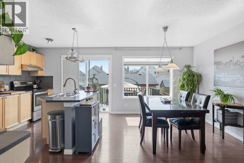 127 Tuscany Valley Rise NW, Calgary, Alberta  T3L 2J1 - Photo 5 - A2296700