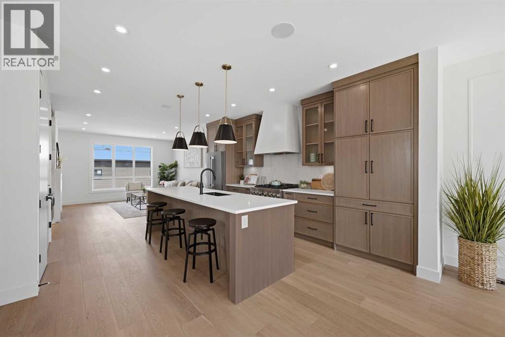 8140 47 Avenue NW, Calgary, Alberta  T3B 1Z5 - Photo 8 - A2303178