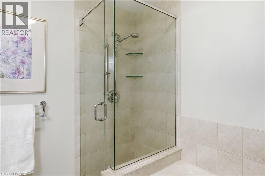 96 Abbotsford Trail, Hamilton, Ontario  L9B 0A4 - Photo 18 - 40829314