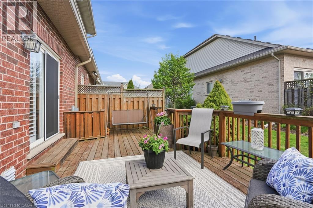 96 Abbotsford Trail, Hamilton, Ontario  L9B 0A4 - Photo 38 - 40829314