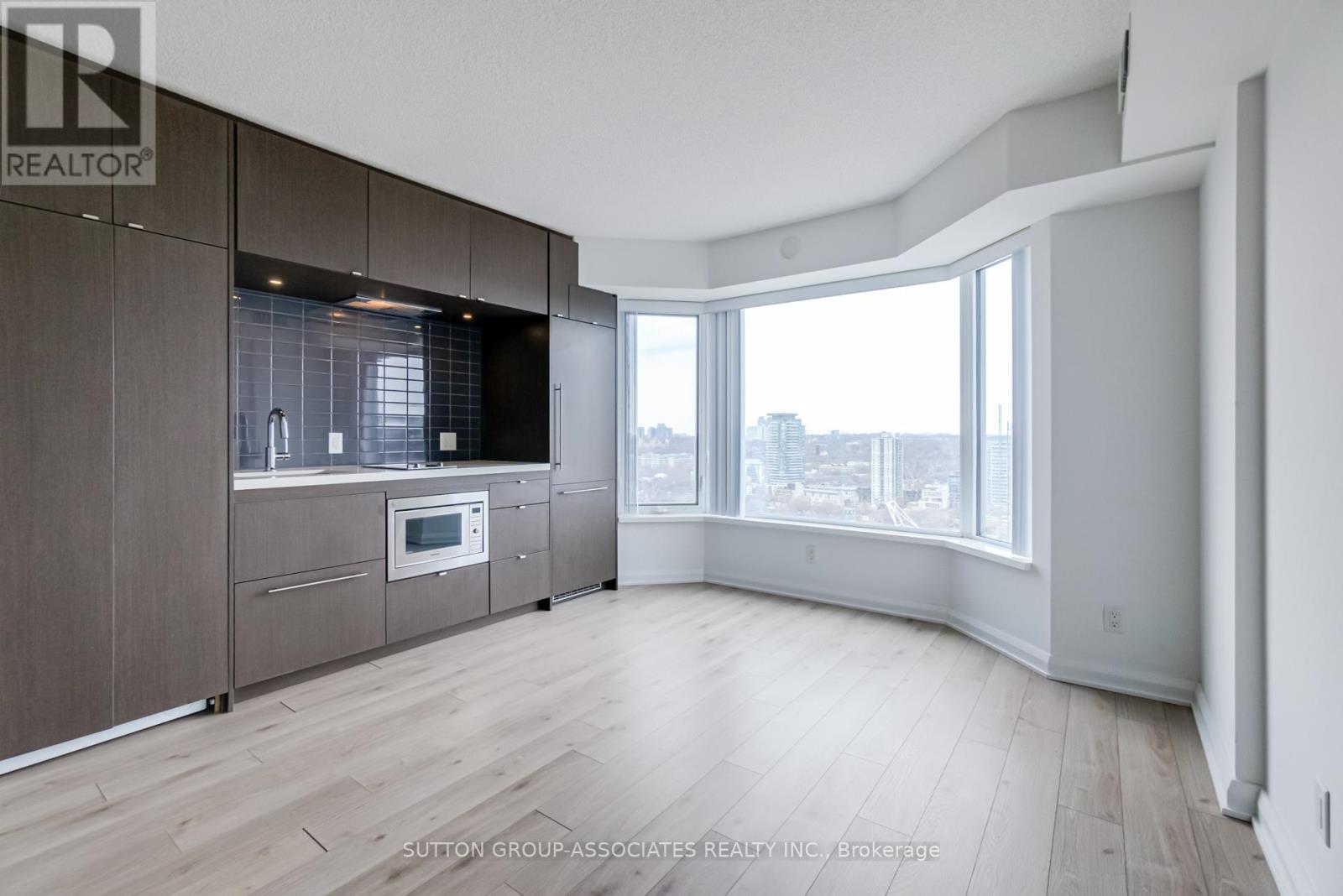 2601 - 155 Yorkville Avenue, Toronto, Ontario M5R 0B4 - Photo 4 - C13114402