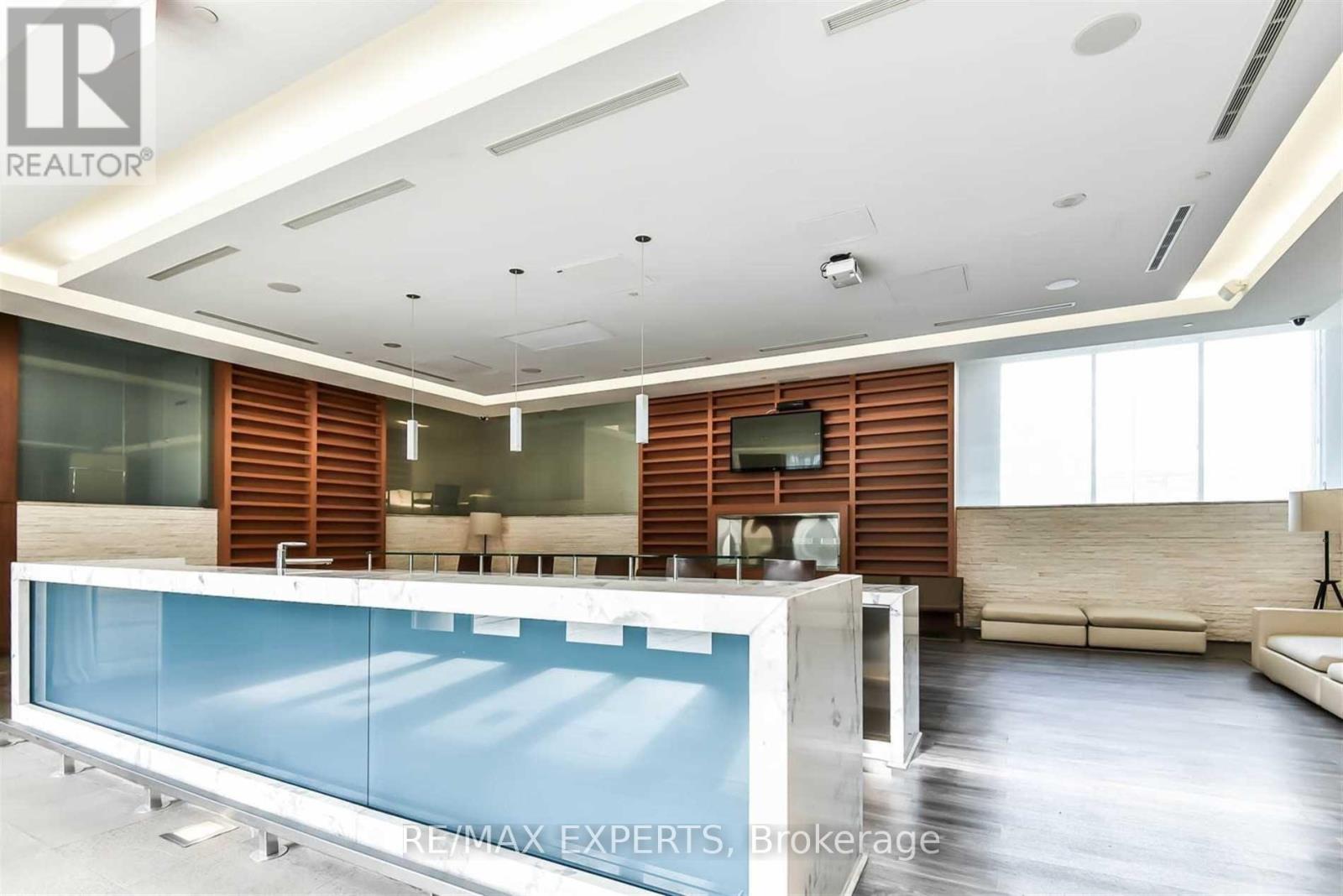 605 - 8 Telegram Mews, Toronto, Ontario  M5V 3Z5 - Photo 32 - C13114408