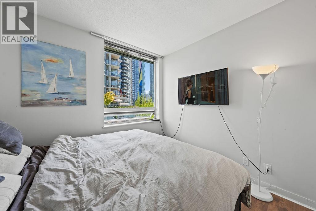 806 633 Kinghorne Mews, Vancouver, British Columbia  V6Z 3H3 - Photo 19 - R3122423