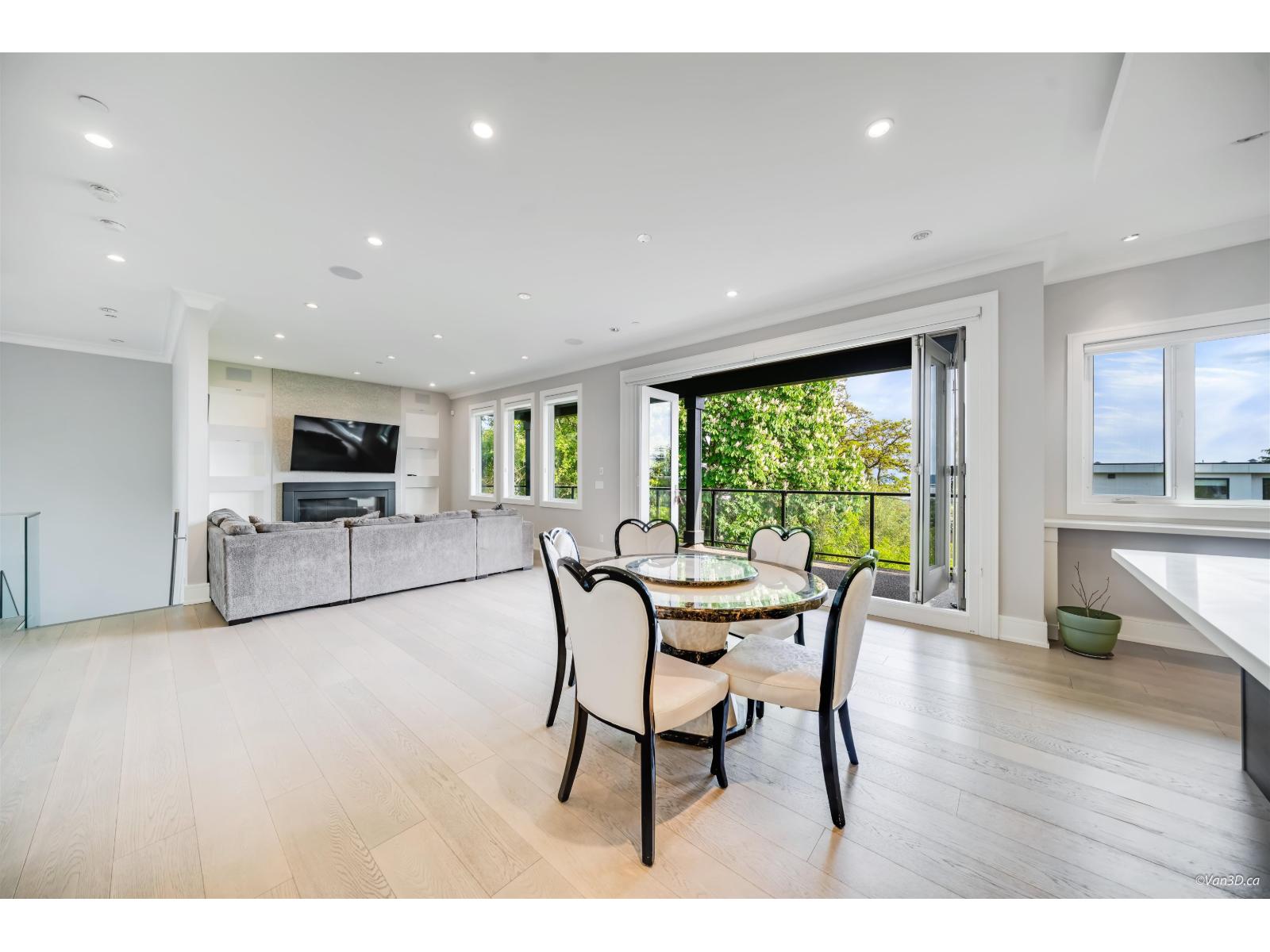 15764 Buena Vista Avenue, White Rock, British Columbia  V4B 2A1 - Photo 33 - R3121957