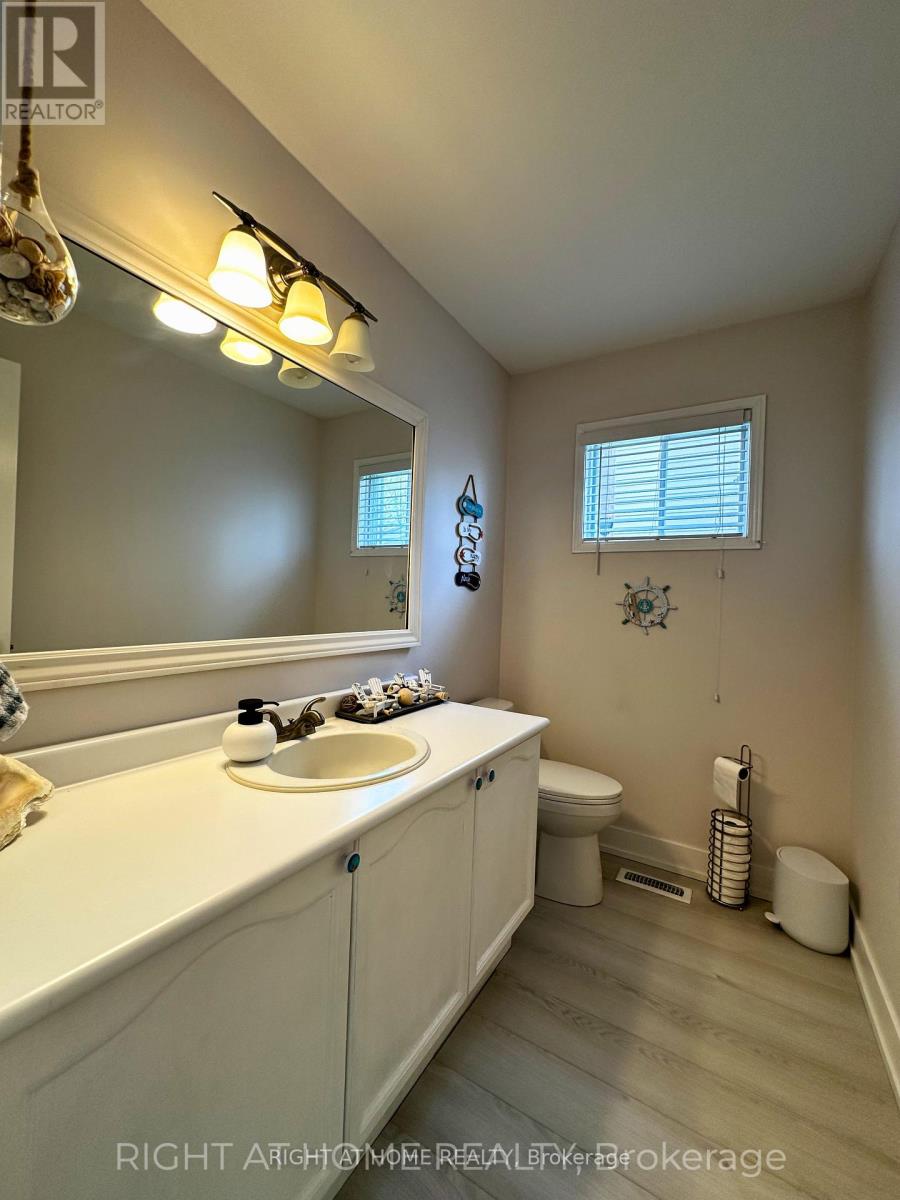 42 Brownell Street, Whitby, Ontario L1R 2E9 - Photo 26 - E13114406