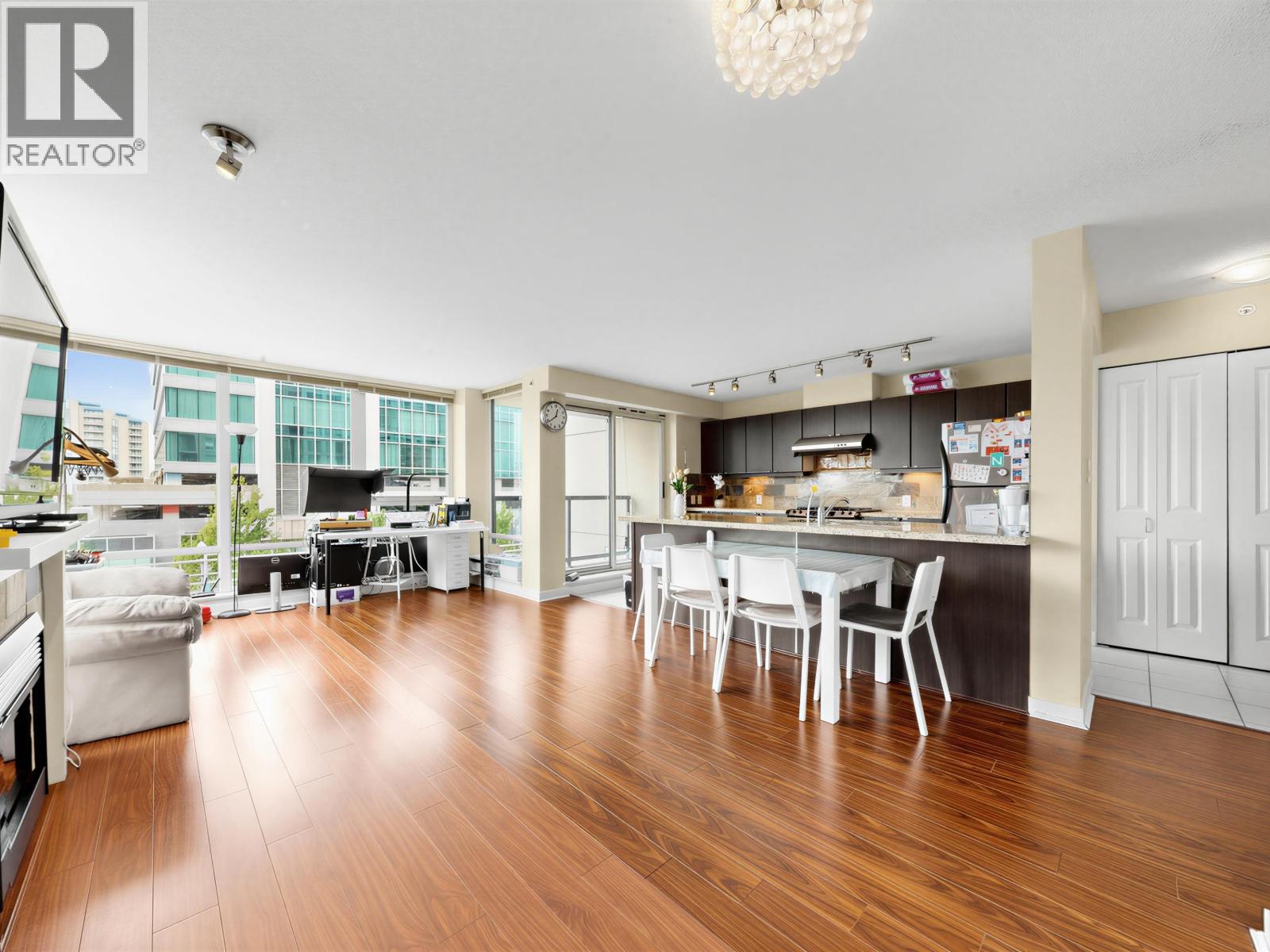 607 6068 No.3 Road, Richmond, British Columbia  V6Y 4M7 - Photo 3 - R3121247